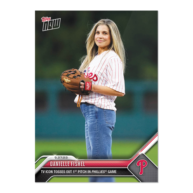 2023 Topps Now #931 Danielle Fishel